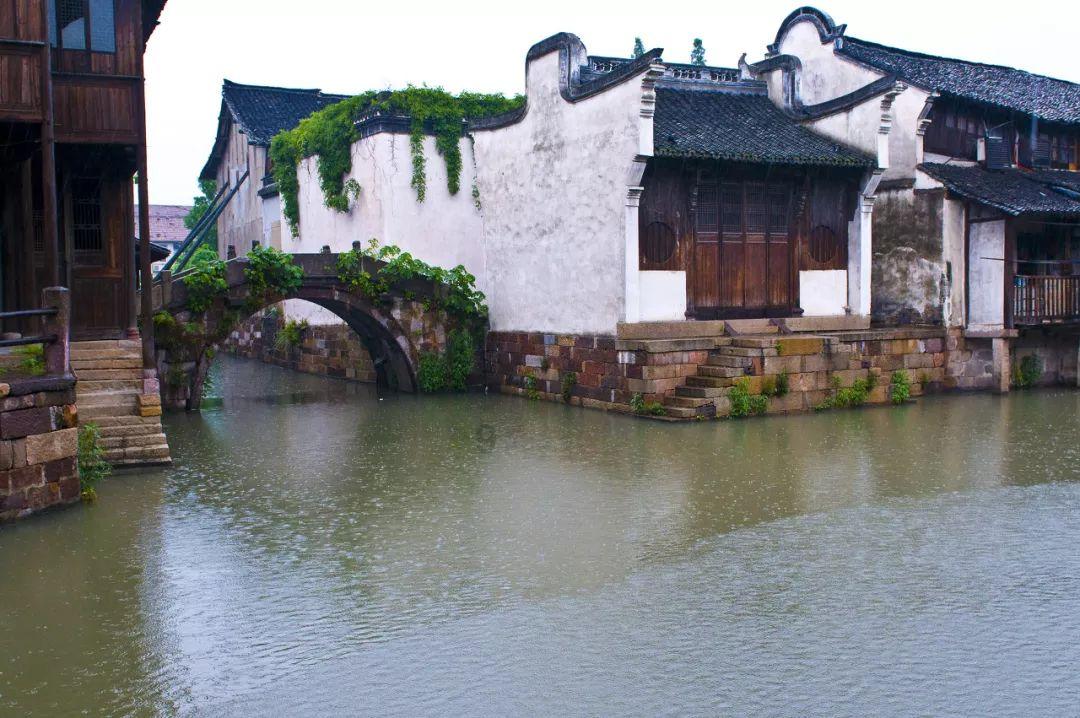 具俊晔称娶到大S很幸运，为何大S要选择他呢？游戏画面
